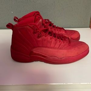 jordan 12 gym red, size 10
